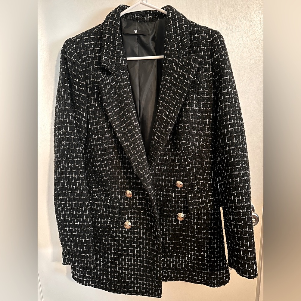 NWOT Silver Threaded Blazer
